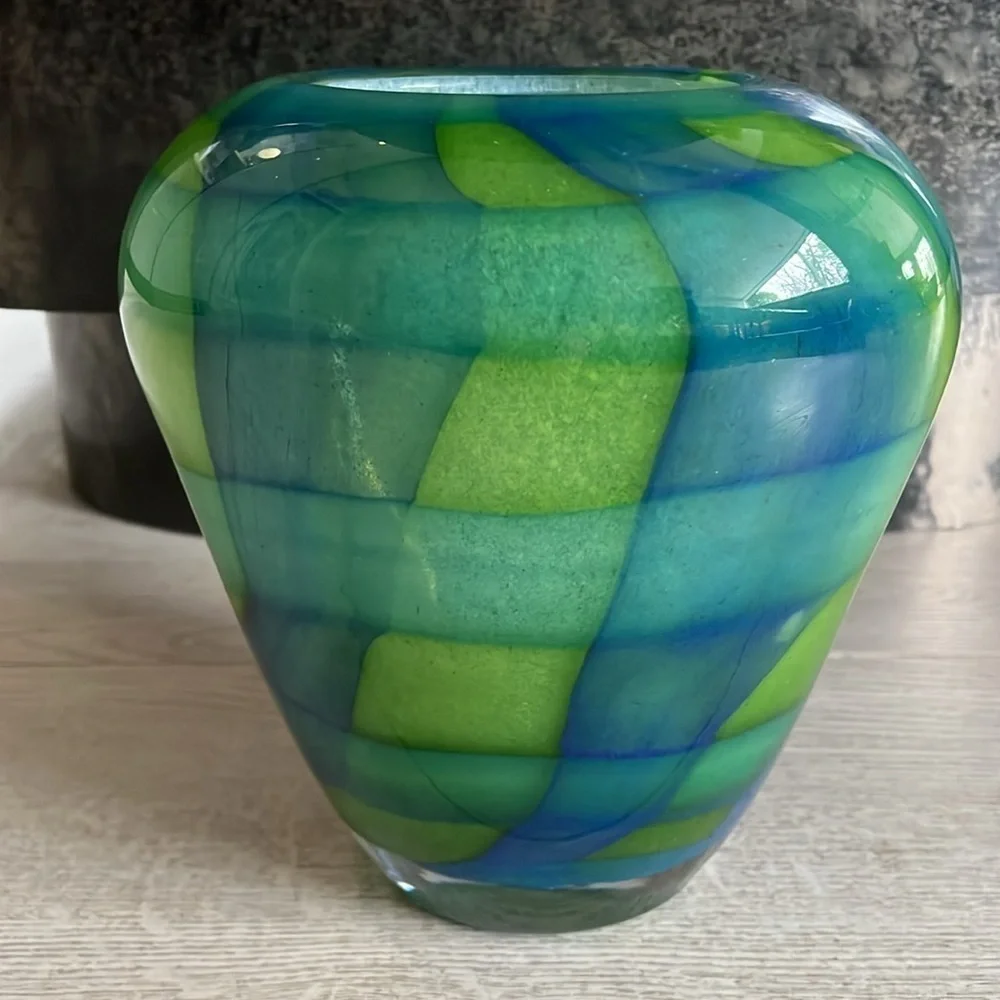 Sasaki Green Blue Heavy Thick Crystal Vase Perfect Condition